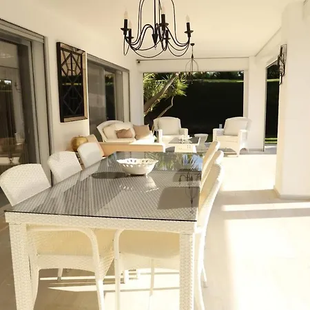 Alacati White Serenity Villa Çeşme