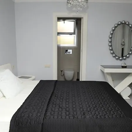 Villa Alacati White Serenity