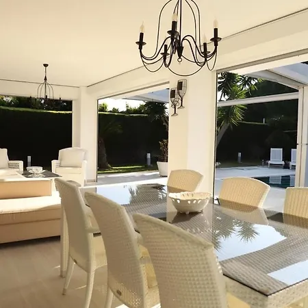 Alacati White Serenity Villa Çeşme